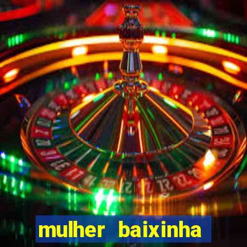 mulher baixinha transando com homens altos